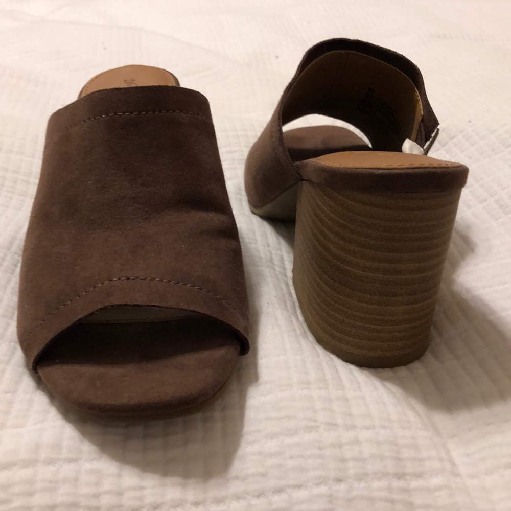 Shoes - Picture 3 of 3